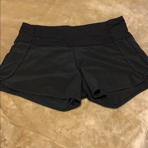 Lululemon speed up short